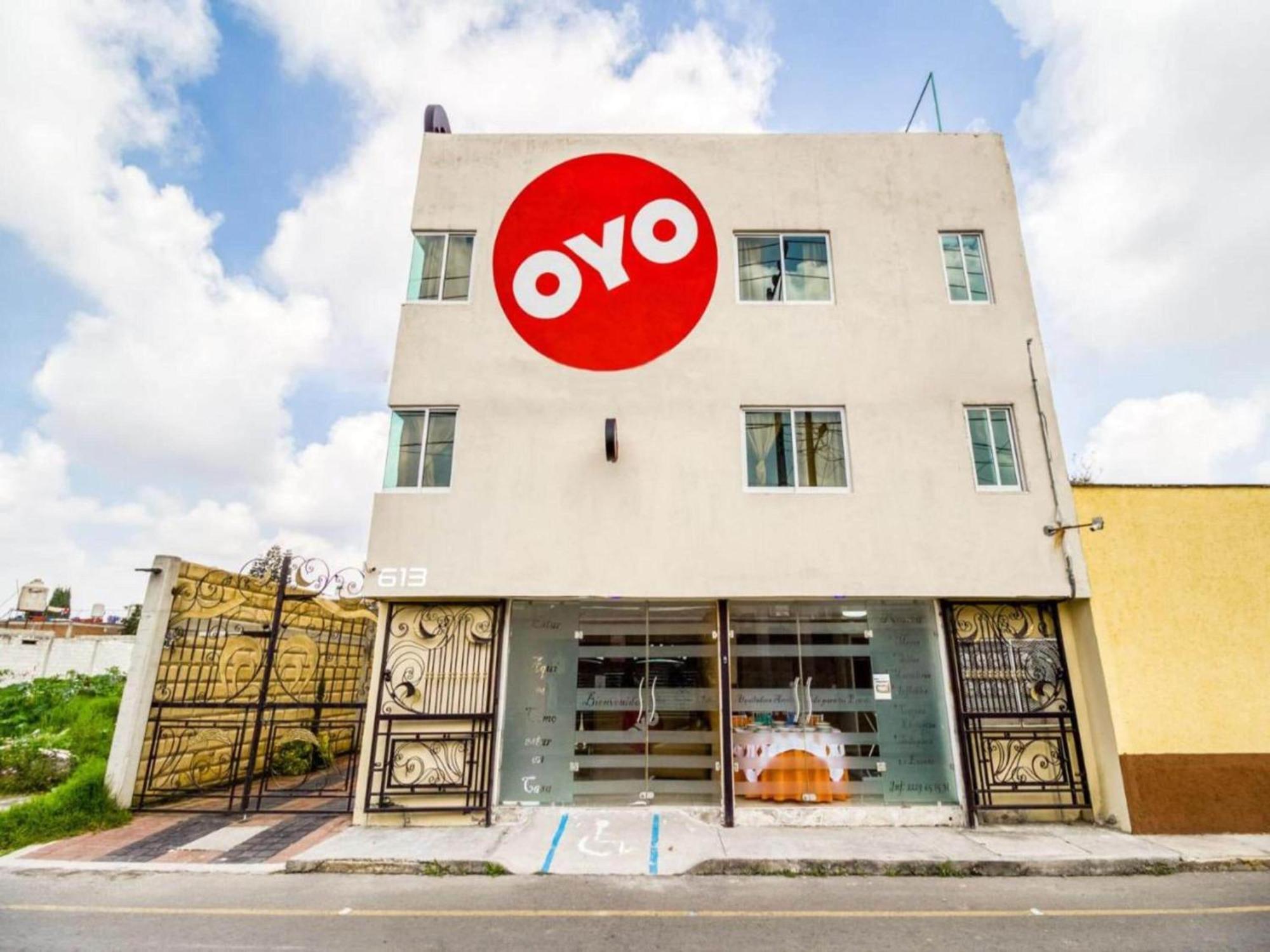 Oyo Hotel Familiar Tollan Cholula Exterior foto